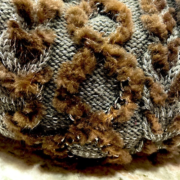 Salvatore Ferragamo Authentic Brown Mink. Grey Knit. Leather Trim Bag - Picture 8 of 14